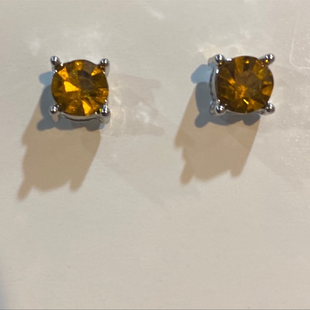 Yellow Austrian Crystal Solitaire Stud Earrings in Silvertone